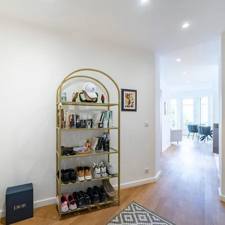 Wonderful 2 Bedroom Apartment *