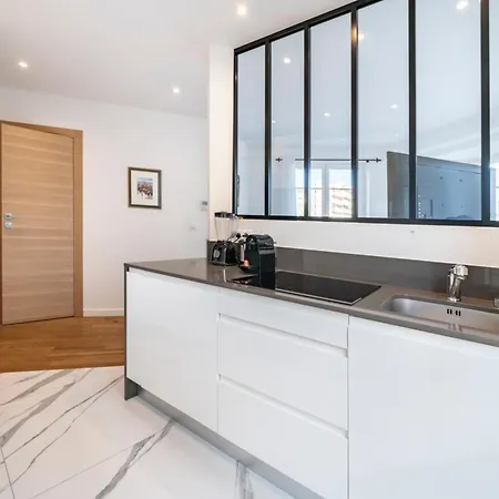 Wonderful 2 Bedroom *